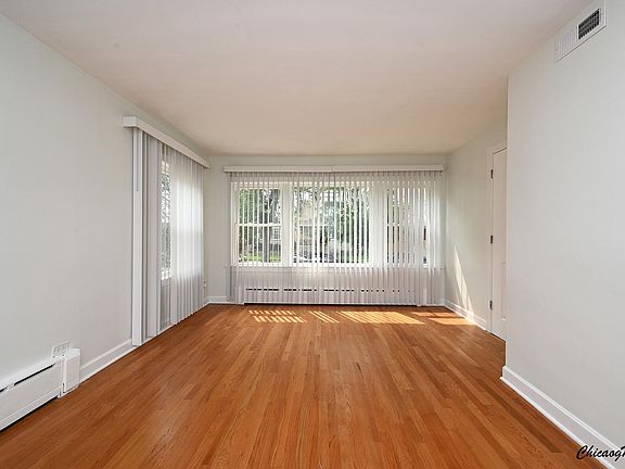 2nd image of 3953 N Oleander Ave #1