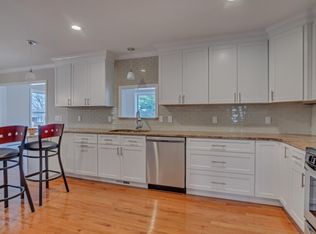 1 Carvel Rd, Monroe, NY 10950