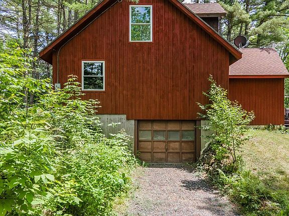 4th image of 288 Stream Rd
