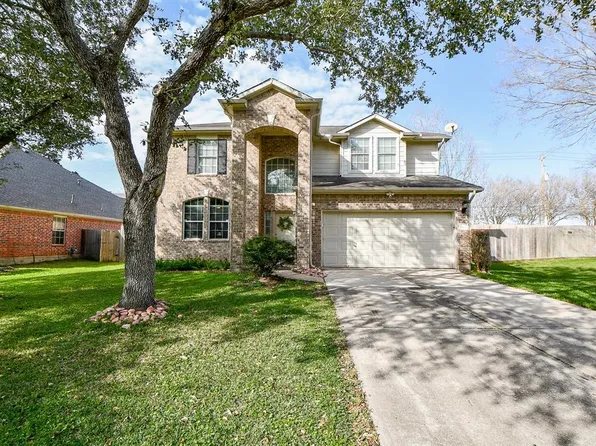 6401 Acorn Ct, Pearland, TX 77584