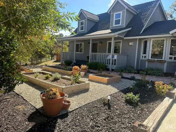 25908 Bear Valley Rd, Tehachapi, CA 93561