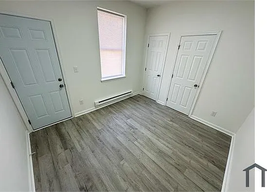 2153 W Grange Ave — Photo 6