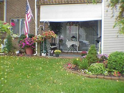 1st image of 6711 Green Branch Dr