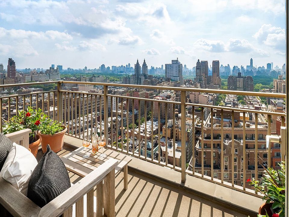 1st image of 201 W 70th St APT 35E