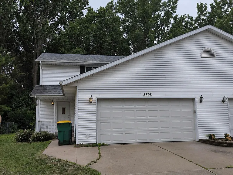 3396 Wiggins Way #3398 — Photo 2