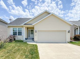 600 Moose Dr NW, Cedar Rapids, IA 52404