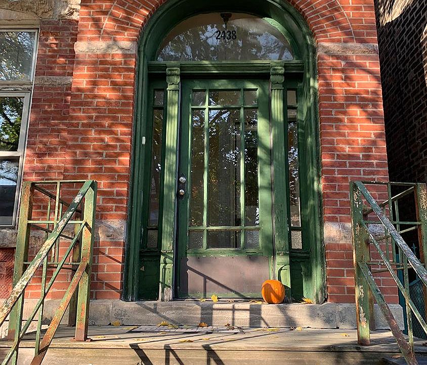 1st image of 2438 W Superior St #2