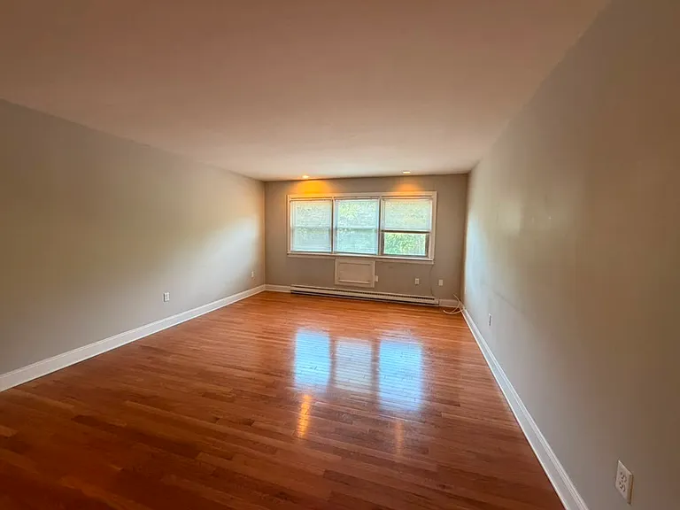 47 Barnes Ave #O6 — Photo 3