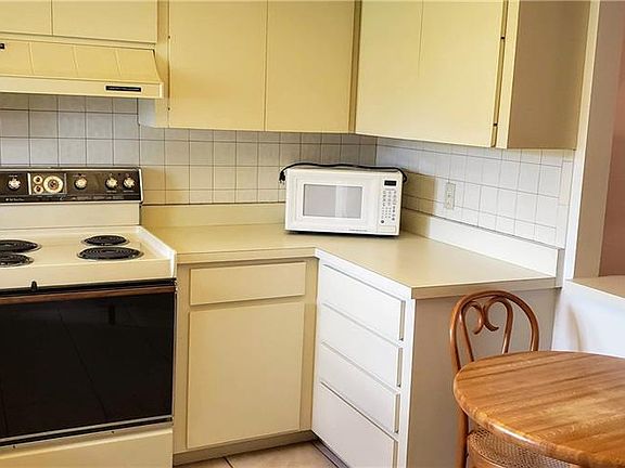 5th image of 6324 29th Ave W #6324