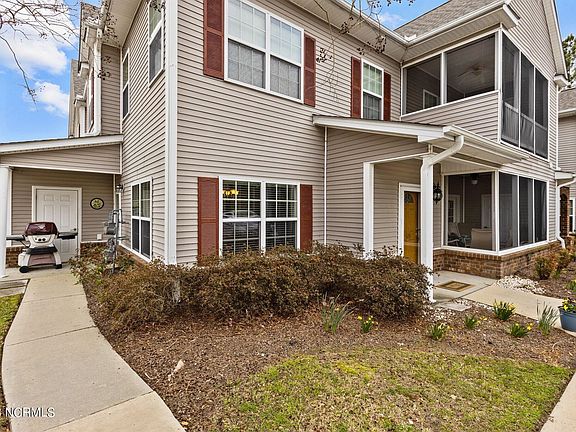3rd image of 1936-103 Tara Ct