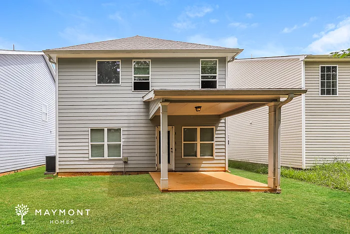 1879 Simmons Ln — Photo 3