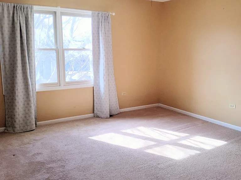 267 Silverado St — Photo 9