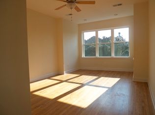 2641 N Fairfield Ave #ONE, Chicago, IL 60647