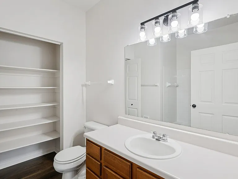 The Heights at Bridgewater — Photo 71