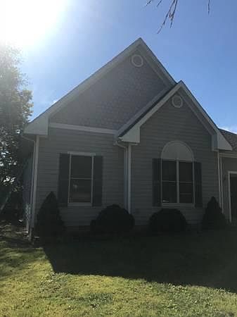 1st image of 208 Grant St