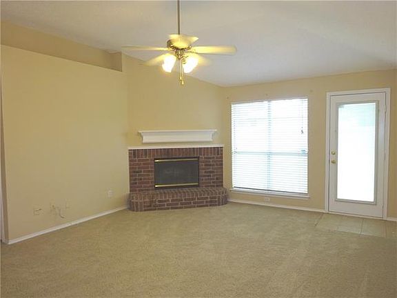 5th image of 5740 Vandalia Trl