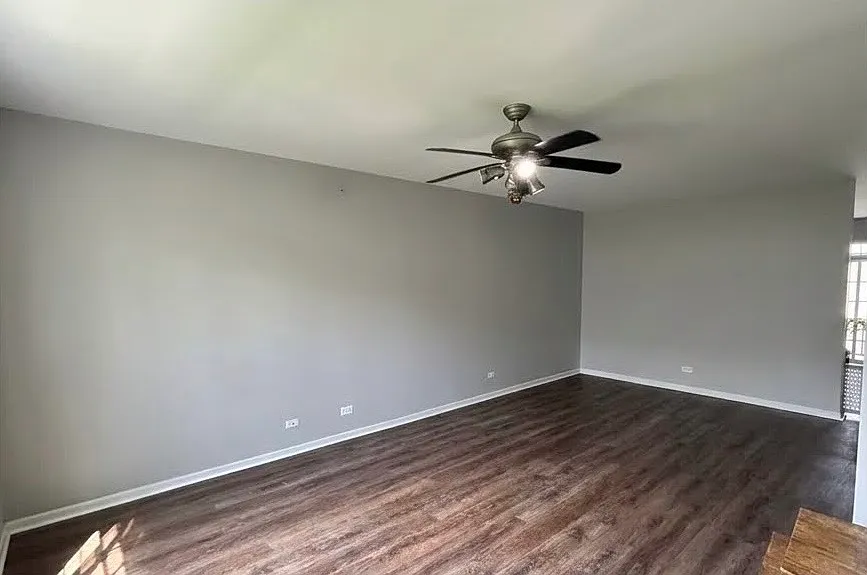 2 bed, 2.5 bath, 1512 sqft, $2,700 — Photo 3