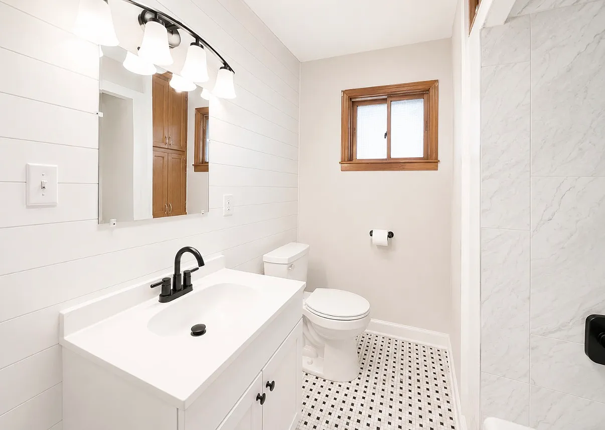 2 bed, 850 sqft, $1,095 — Photo 3