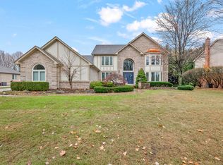 54880 Burlington Dr, Shelby Township, MI 48315