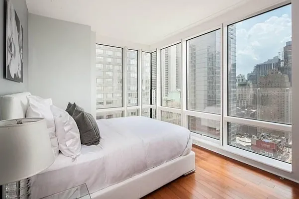 Rented by Compass | media 7