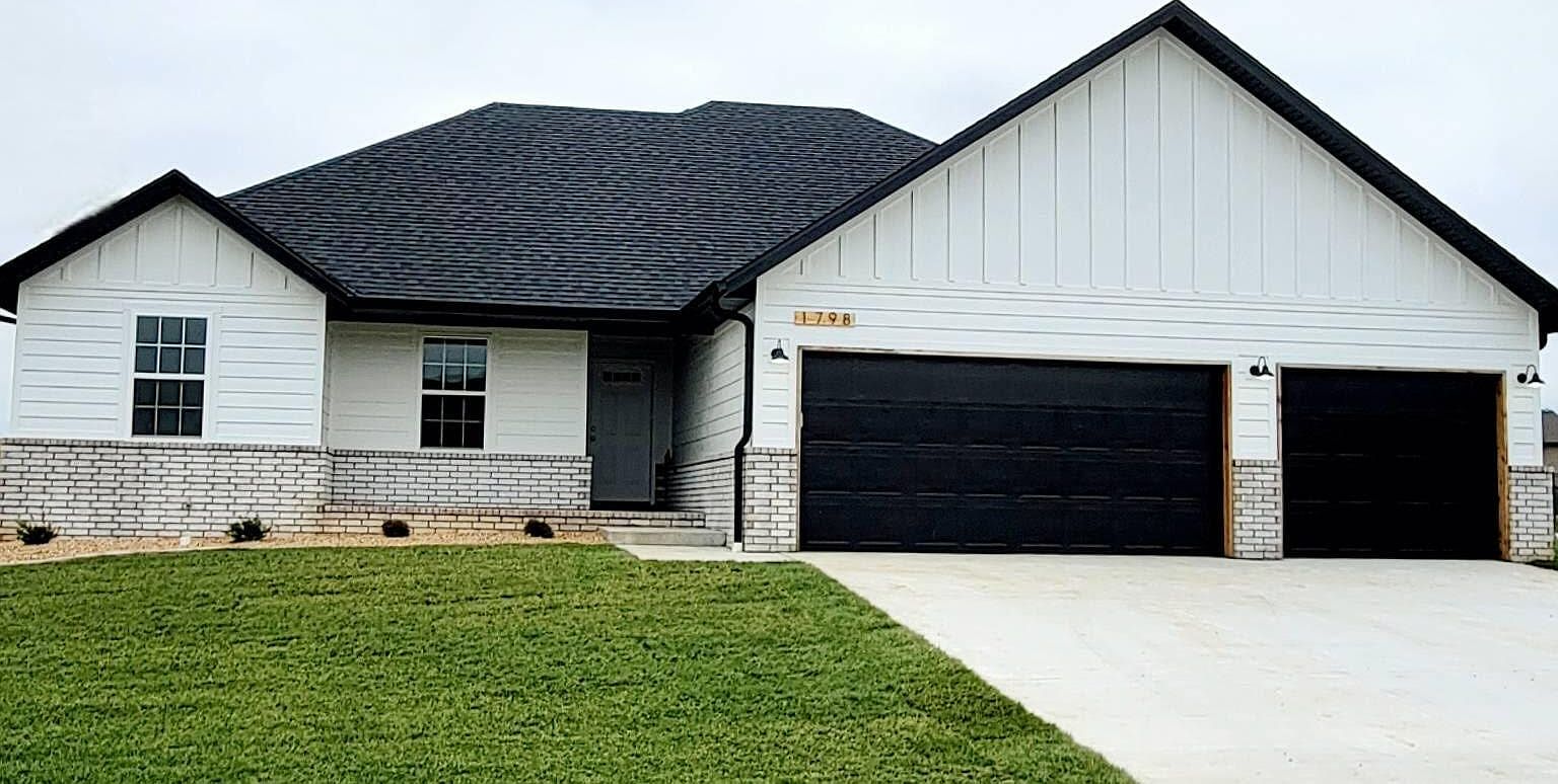 1748 E Chickamauga Drive, Republic, MO 65738 Zillow