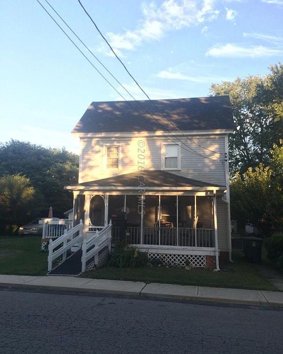 2nd image of 4 Grace St
