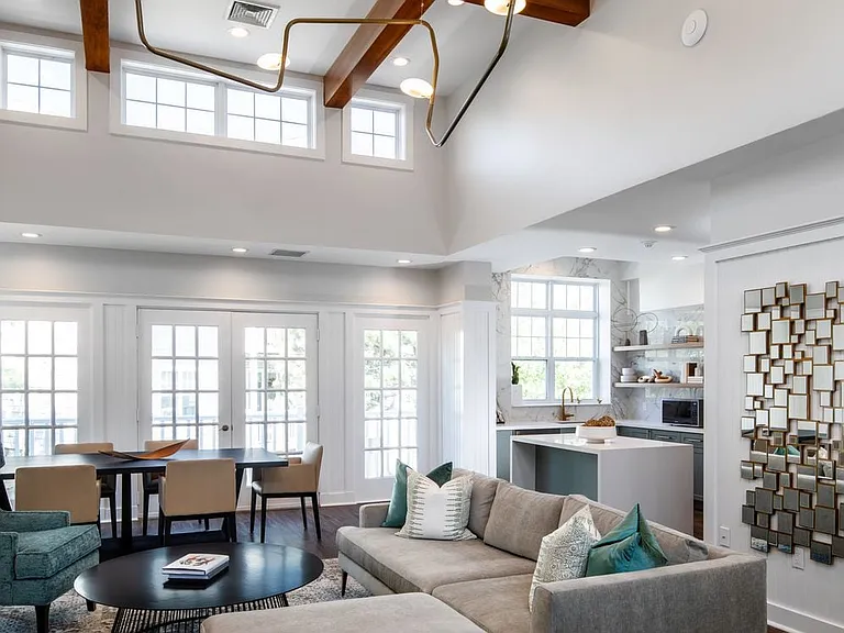 Resident Lounge