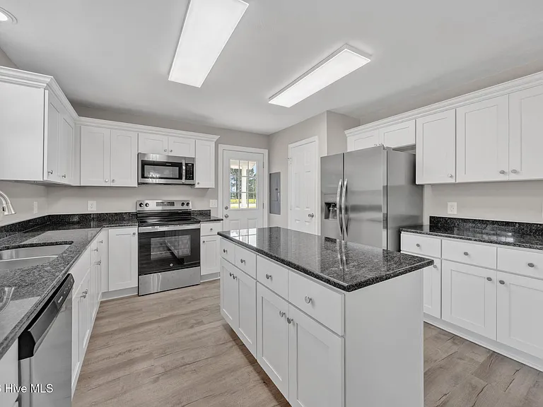 5312 Swanns Station Rd — Photo 27