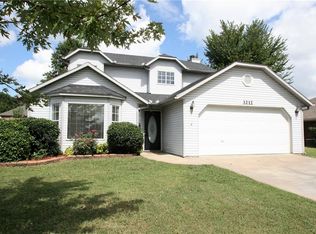 3212 W Gypsum Dr, Fayetteville, AR 72704