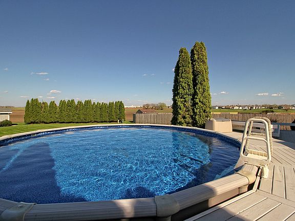 4th image of 79 Keigher Dr