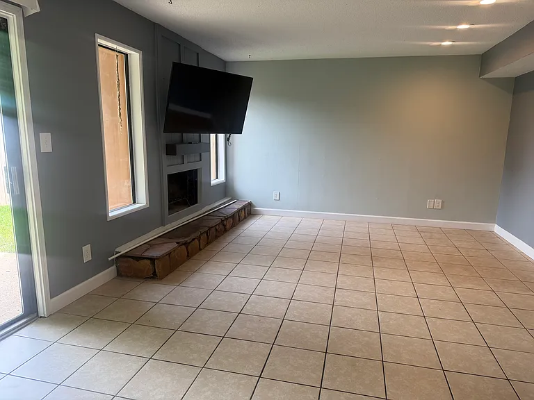 7243 Dogwood Terrace Dr #A — Photo 3