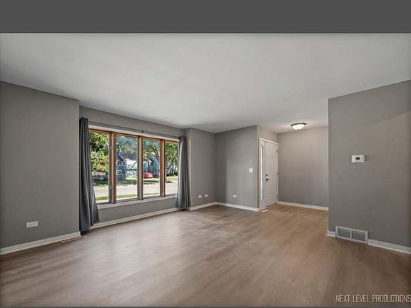 5th image of 308 S Belmont Ave