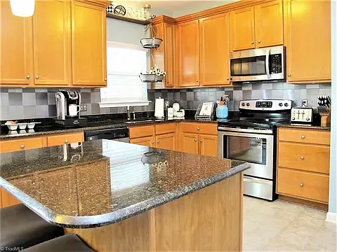 3008 Mirasol Ct — Photo 13