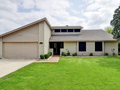 117 Haywood Dr, Benbrook, TX, 76126