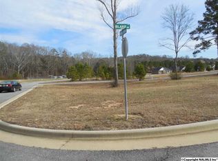 2714 Blake Dr NW, Hartselle, AL 35640