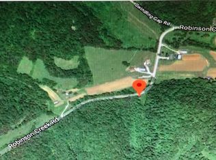 1397 Robinson Creek Rd, Manchester, KY 40962