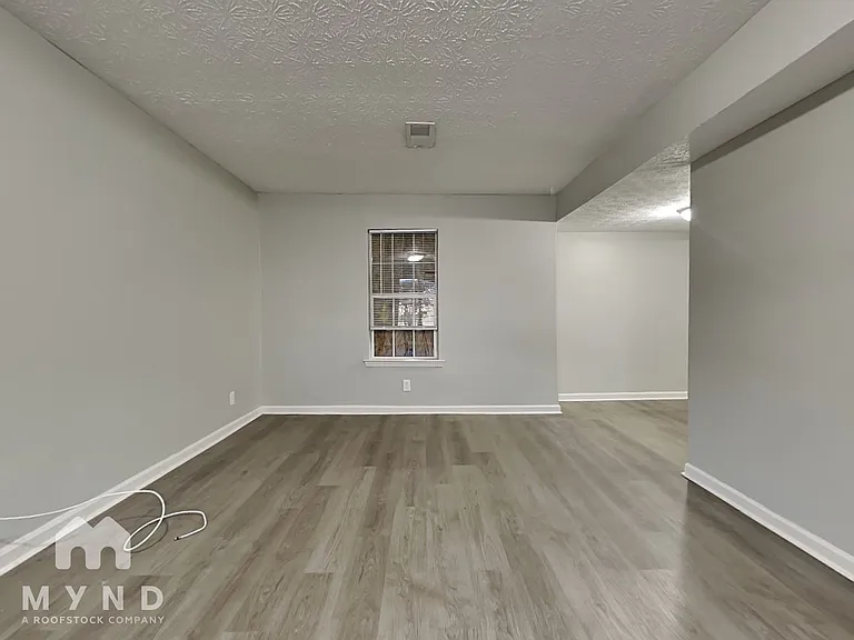 315 Renee Dawn Ct — Photo 10