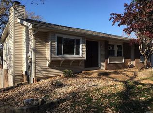 1830 Port Ln, Worden, IL 62097