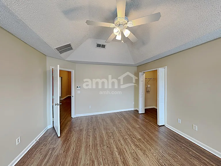 6076 Scenic Meadow Ln — Photo 11