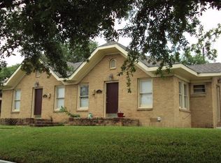 1704 White Oak Dr, Houston, TX 77009