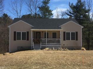 156 Cournoyer Blvd, Southbridge, MA 01550