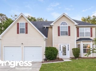 128 Laughlin Dr, Locust Grove, GA 30248