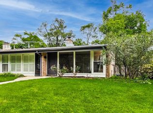 3217 Central St, Evanston, IL 60201