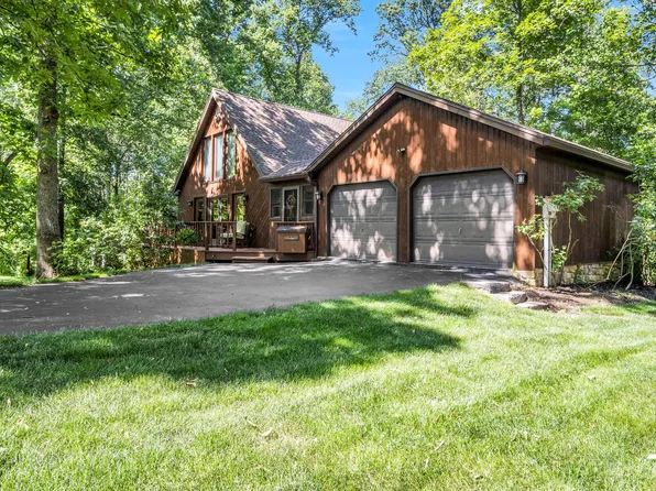 702 Winebary Cir, Lewisberry, PA 17339