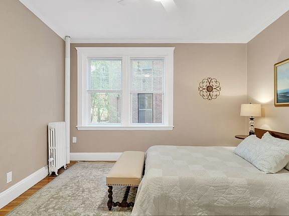 5th image of 19-21 Shepard St #3