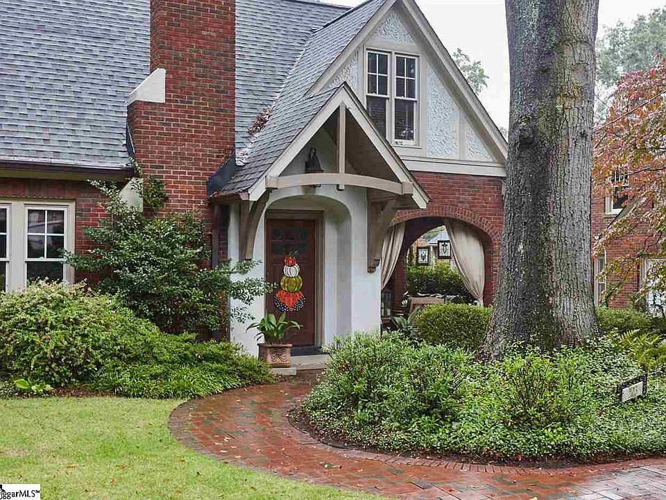 2nd image of 223 Tindal Ave