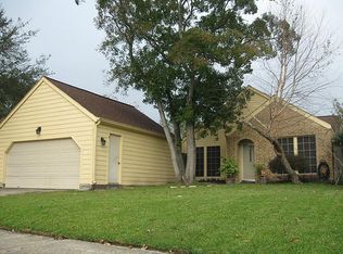 16711 Holly Trail Dr, Houston, TX 77058