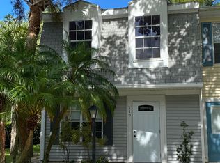 119 Old English Ct, Jupiter, FL 33458