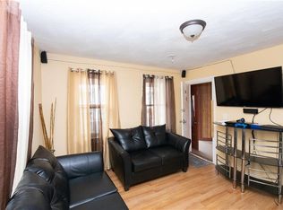 30 Erastus St, Providence, RI 02909