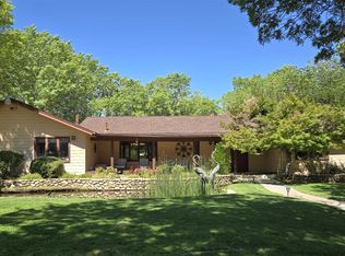 221 Mount Tom Rd, Bishop, CA 93514